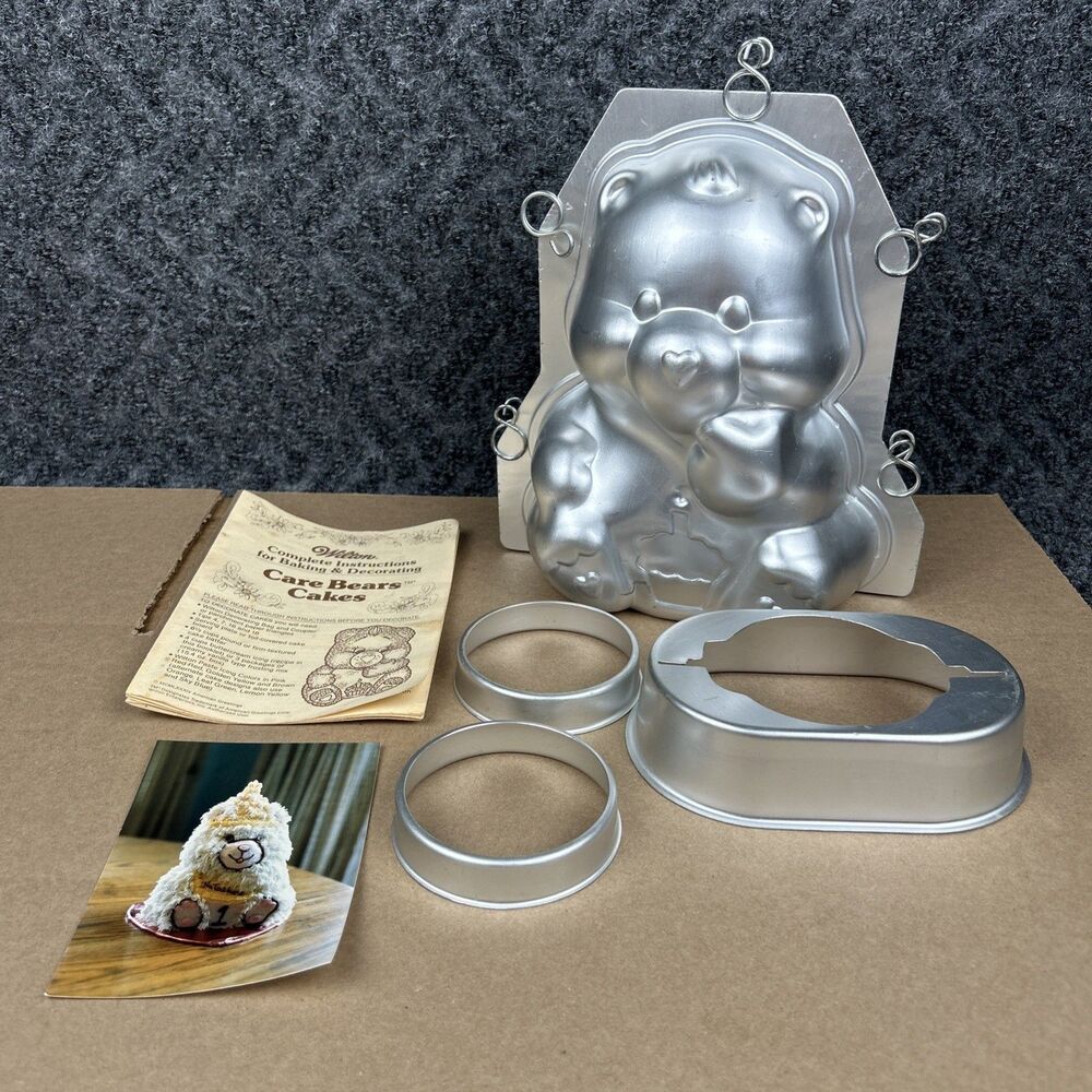 Wilton Care Bears Vintage 1984 Stand-Up Cake Pan Cheer Tenderheart Bear Birthday